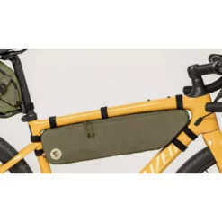 Specialized Fjällräven Sacoche S 10 Specialized Fjällräven Sacoche S -Vélos Composants Magasin specialized fjallraven sacoche s bikepacking bags 41223 6602 41223 6612 3 42410 4